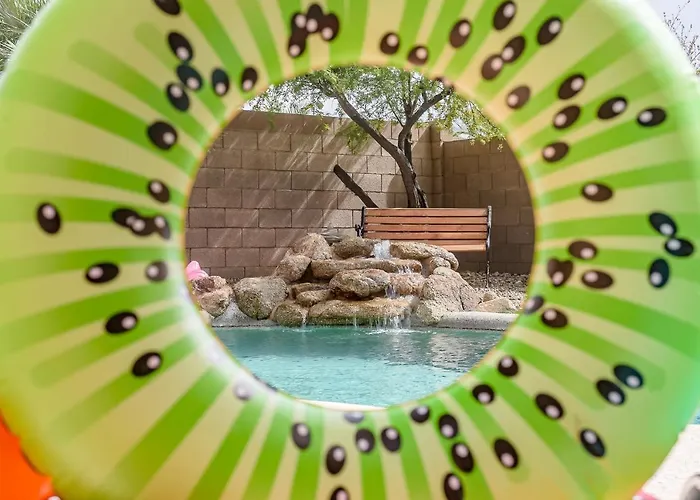 Chic Poolside Oasis - Karaoke - Bbq - Games Dom wakacyjny
